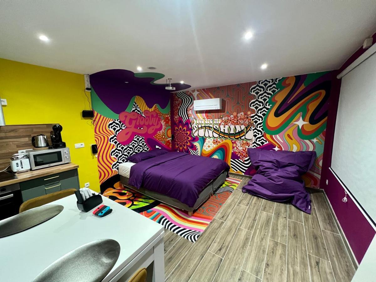 Capsule Groovy-Jacuzzi-Sauna-Billard-Netflix- Nintendo Switch & Jeux Mons Exterior foto