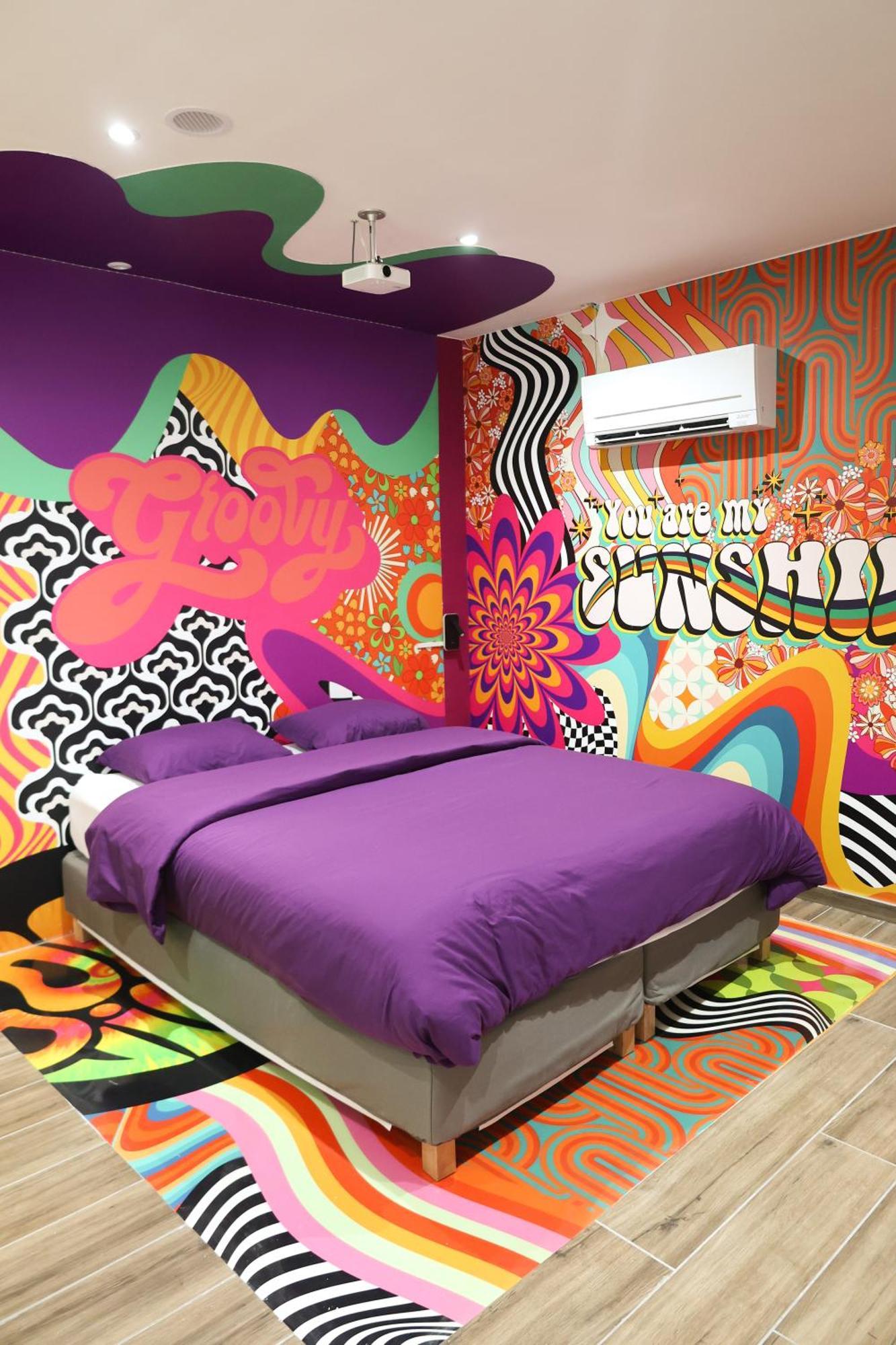 Capsule Groovy-Jacuzzi-Sauna-Billard-Netflix- Nintendo Switch & Jeux Mons Exterior foto